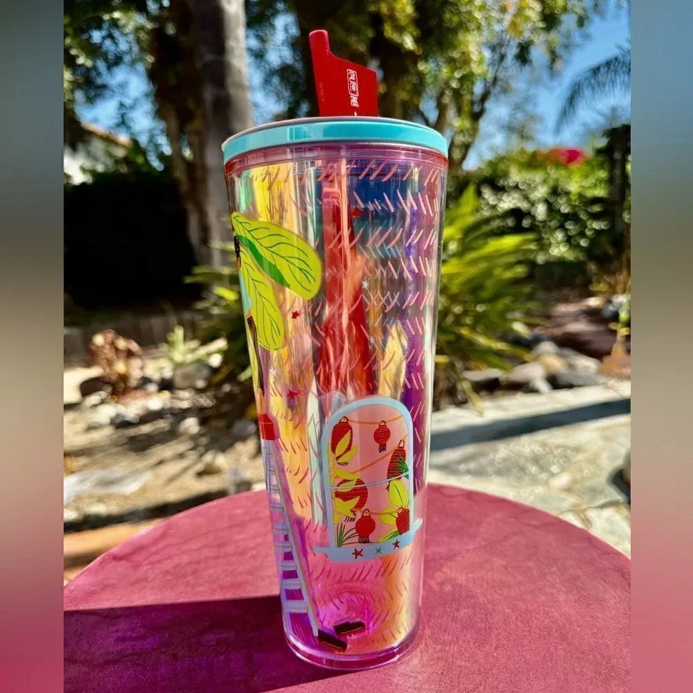 NEW STARBUCKS LIMITED EDITION CELEBRATING TOGETHERNESS AND JOY IN THE EV… - Picture 4 of 9